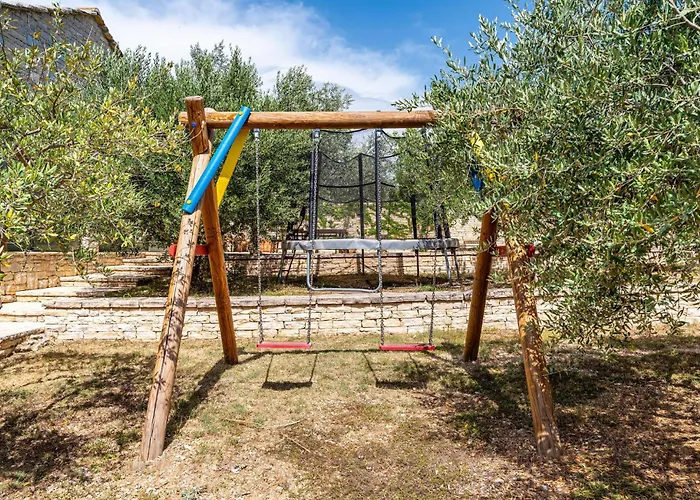 3 Bedroom Beautiful In Lisicic