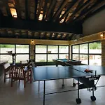 Vakantiehuis 3 Bedroom Beautiful In Lisicic *