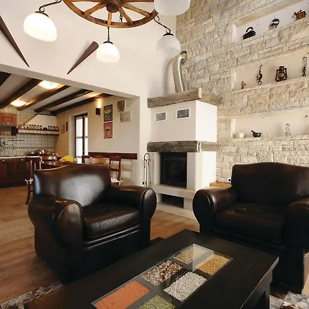 Hébergement de vacances 3 Bedroom Beautiful In Lisicic Lisicici