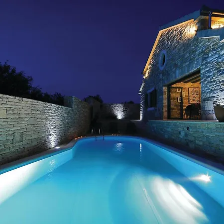 Belle Maison Avec Sauna à Lisicic * Lisicici